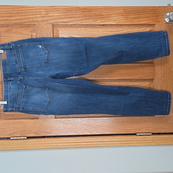 Judy Blue Jeans Womens 11/30 Mid Rise Pull On Boyfriend Fit Distressed Pants - Picture 2 of 10